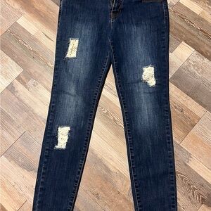 Distressed Blue Jeans Cat & Jack size 16 youth junior kids